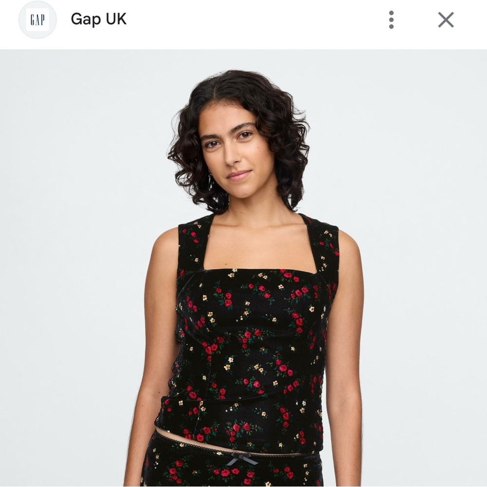 Gap Black Floral Velvet Square-Neck Cropped Top